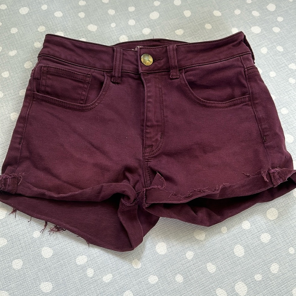 American eagle hi rise shortie maroon size 2